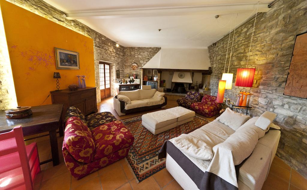 Agriturismo Nizzi Villa Асизи Екстериор снимка
